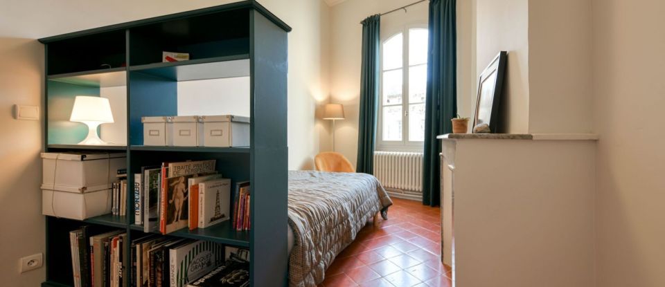 Appartement 3 pièces de 77 m² à Uzès (30700)