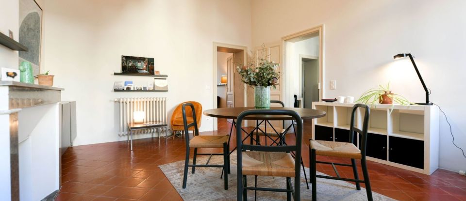 Apartment 3 rooms of 77 m² in Uzès (30700)