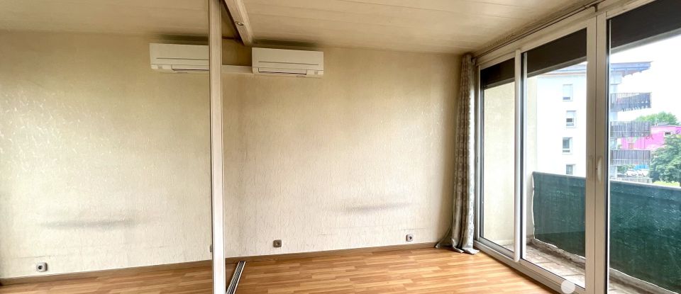 Apartment 3 rooms of 62 m² in Saint-Martin-d'Hères (38400)