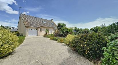 House 5 rooms of 126 m² in Saint-Vaast-la-Hougue (50550)