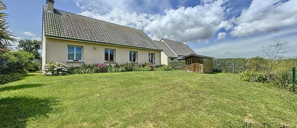 House 5 rooms of 126 m² in Saint-Vaast-la-Hougue (50550)