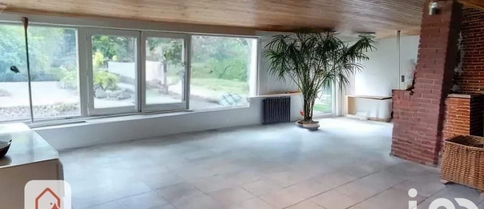 House 7 rooms of 192 m² in Saint-Léon (31560)