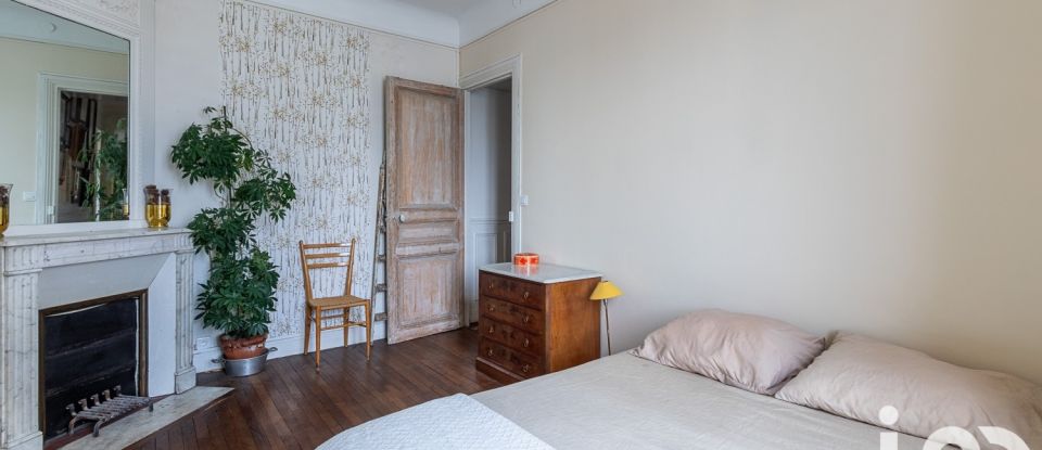 Apartment 3 rooms of 75 m² in Paris (75018)