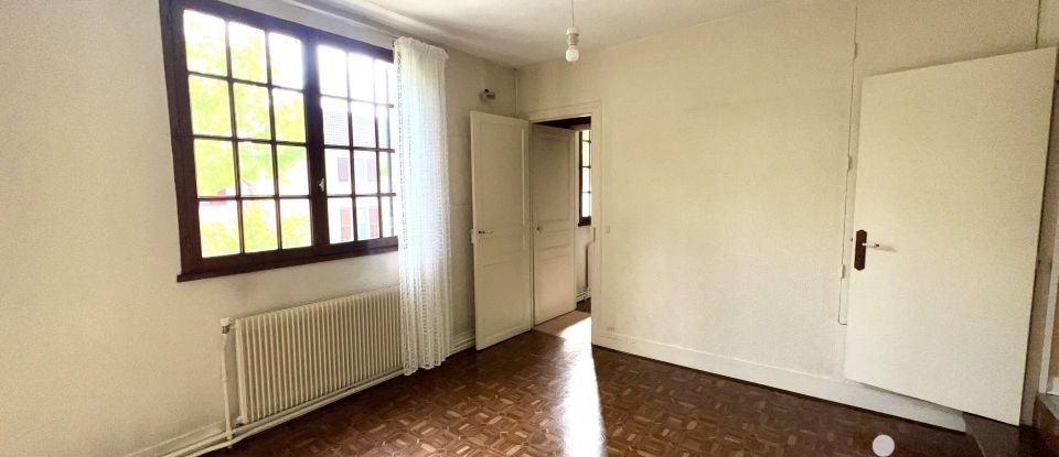 Maison traditionnelle 5 pièces de 90 m² à Stains (93240)