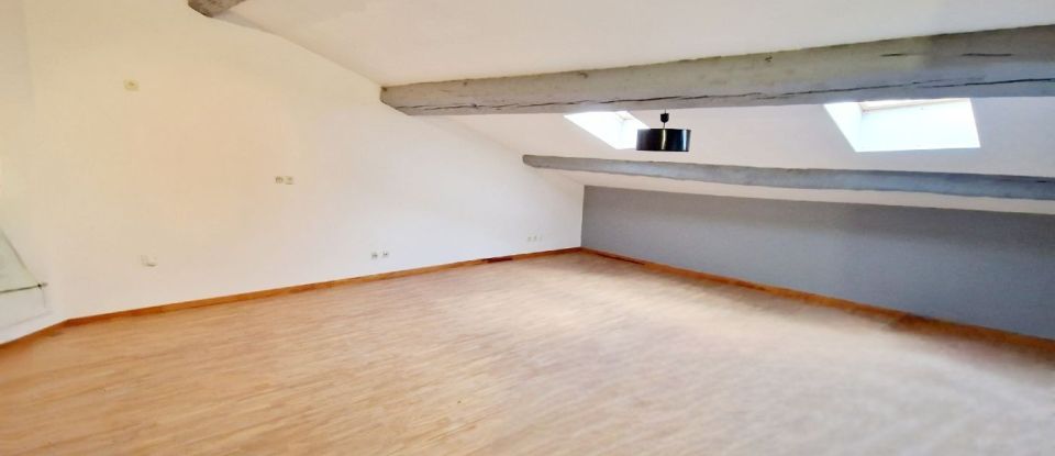 Maison 3 pièces de 120 m² à Bouleternère (66130)