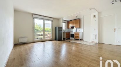 Appartement 2 pièces de 48 m² à Sainte-Geneviève-des-Bois (91700)