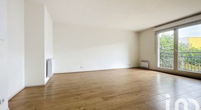 Appartement 2 pièces de 48 m² à Sainte-Geneviève-des-Bois (91700)