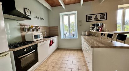 Maison 5 pièces de 90 m² à Saint-Jean-Trolimon (29120)