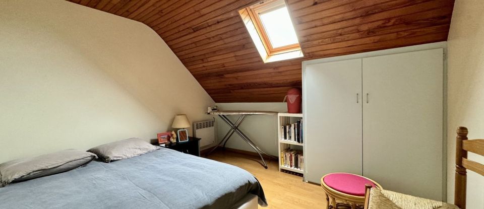 Maison 5 pièces de 90 m² à Saint-Jean-Trolimon (29120)