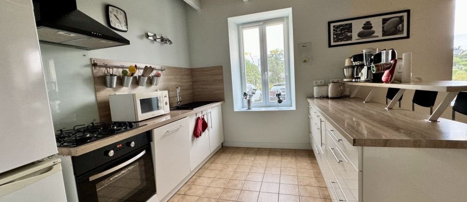 Maison 5 pièces de 90 m² à Saint-Jean-Trolimon (29120)