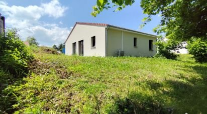 Maison 1 pièce de 98 m² à Riom (63200)