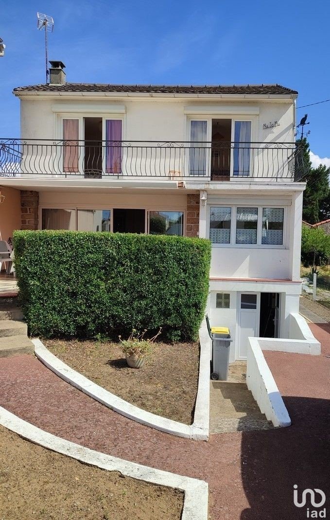 House 5 rooms of 95 m² in La Plaine-sur-Mer (44770)