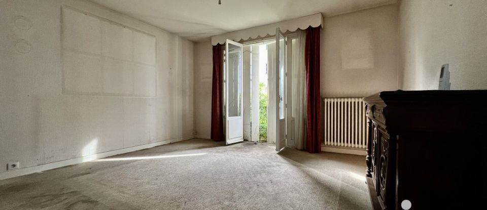 Traditional house 5 rooms of 93 m² in Rennes (35200)