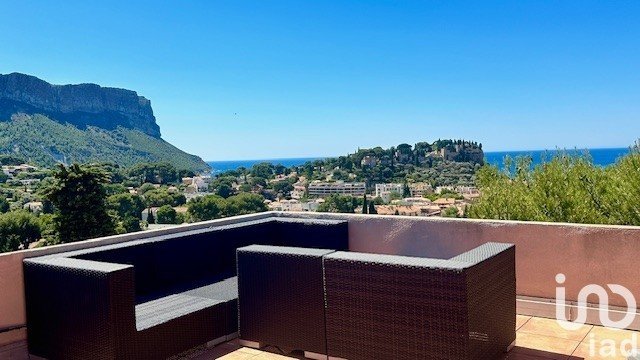 Apartment 2 rooms of 40 m² in Cassis (13260)