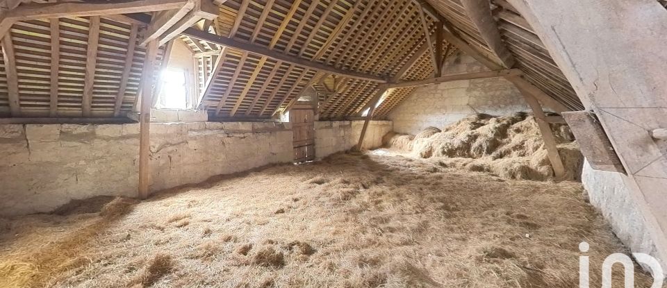 Maison de campagne 3 pièces de 84 m² à Savigny-en-Véron (37420)