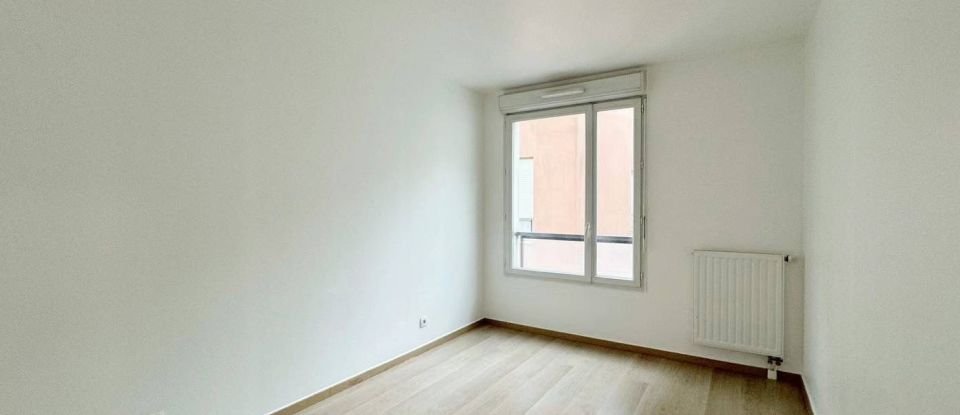 Appartement 4 pièces de 82 m² à Aubervilliers (93300)