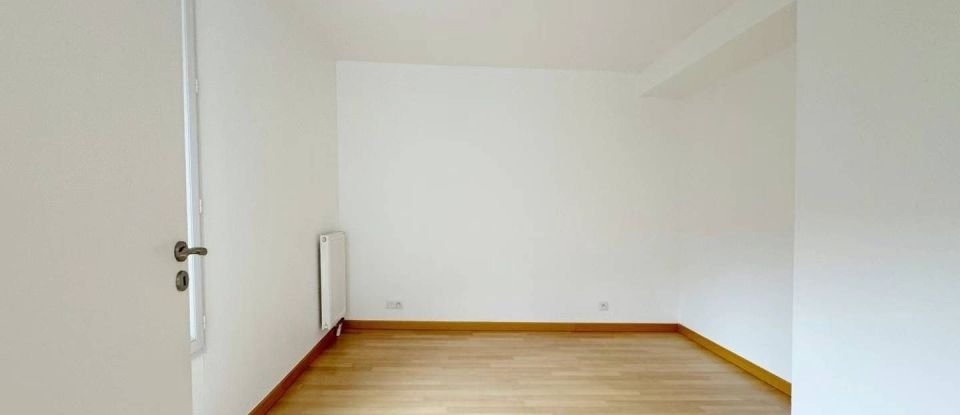 Appartement 4 pièces de 82 m² à Aubervilliers (93300)