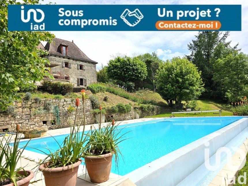 Maison de campagne 7 pièces de 204 m² à Cahus (46130)