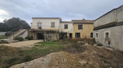 Maison 4 pièces de 138 m² à Roquemaure (30150)