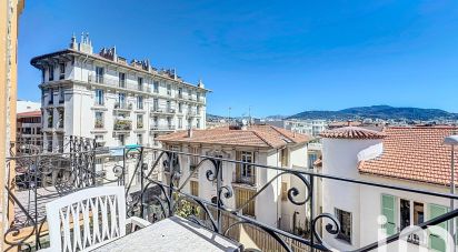 Apartment 3 rooms of 68 m² in Nice (06000)