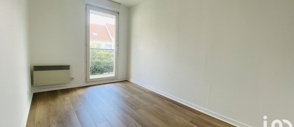 Apartment 3 rooms of 55 m² in Trappes (78190)