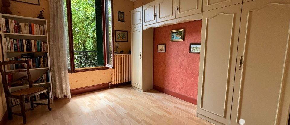 House 4 rooms of 85 m² in Noisy-le-Grand (93160)