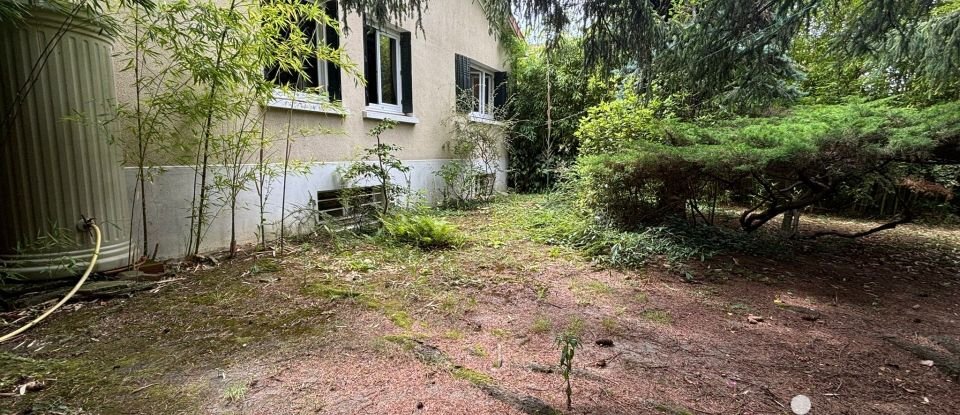 House 4 rooms of 85 m² in Noisy-le-Grand (93160)