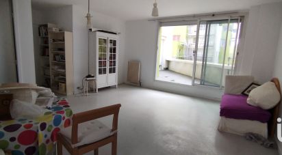 Apartment 4 rooms of 82 m² in Évry (91000)