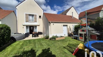 Maison 4 pièces de 90 m² à Saint-Pierre-du-Perray (91280)