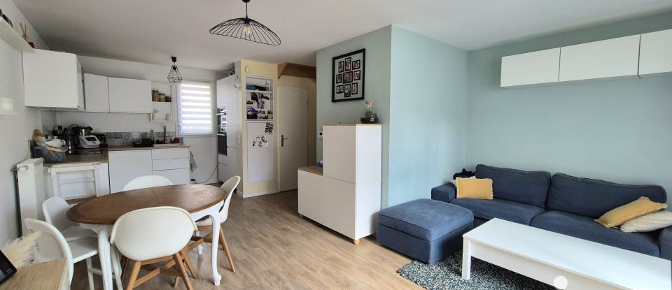 Maison 4 pièces de 90 m² à Saint-Pierre-du-Perray (91280)