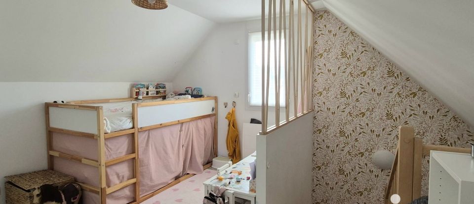 Maison 4 pièces de 90 m² à Saint-Pierre-du-Perray (91280)