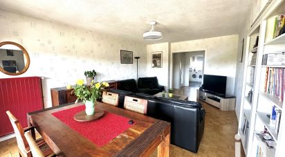 Apartment 4 rooms of 88 m² in Bron (69500)