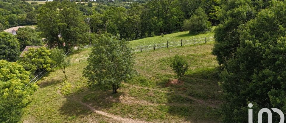 Maison 4 pièces de 160 m² à Ruelle-sur-Touvre (16600)