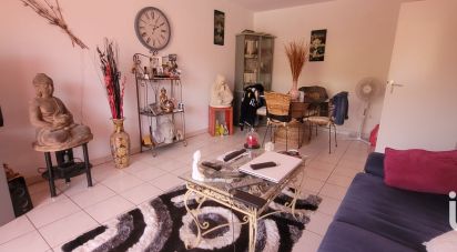 Apartment 2 rooms of 48 m² in Hyères (83400)