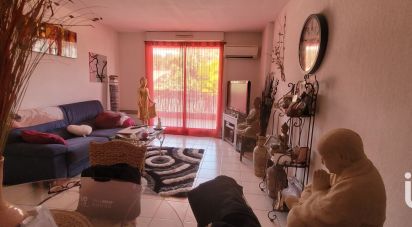 Apartment 2 rooms of 48 m² in Hyères (83400)