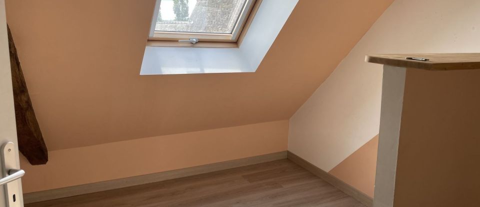 Immeuble de 120 m² à Combourg (35270)