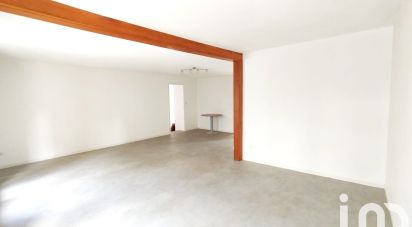 Apartment 3 rooms of 89 m² in Saint-Étienne (42000)