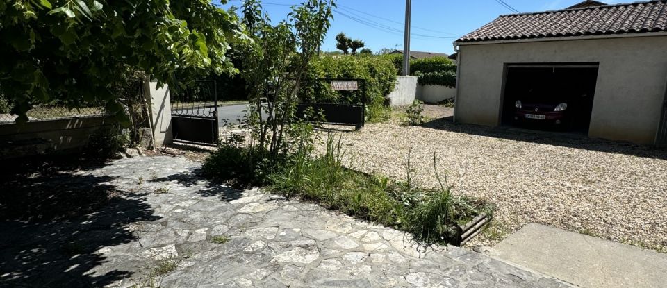 Town house 10 rooms of 180 m² in Camps-sur-l'Isle (33660)