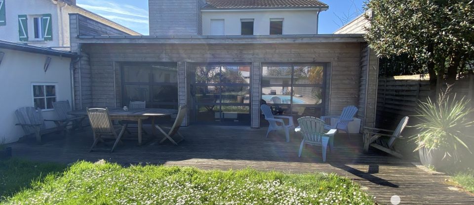 Maison 7 pièces de 192 m² à Saint-Herblain (44800)