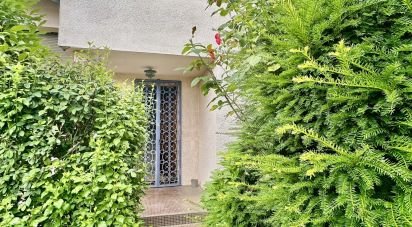 Maison traditionnelle 5 pièces de 160 m² à Séméac (65600)