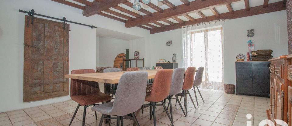 House 6 rooms of 220 m² in Fontenelle (21610)