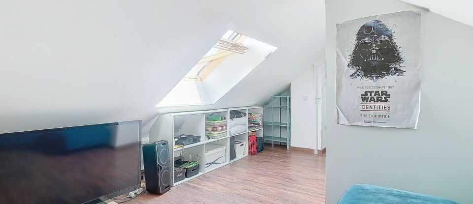 Maison 7 pièces de 109 m² à Noisy-Rudignon (77940)