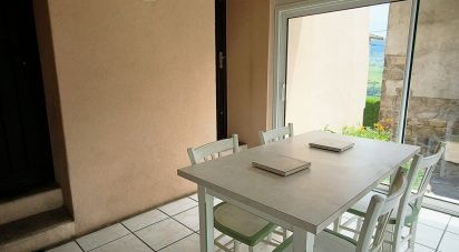 Appartement 4 pièces de 70 m² à Saint-Genis-l'Argentière (69610)