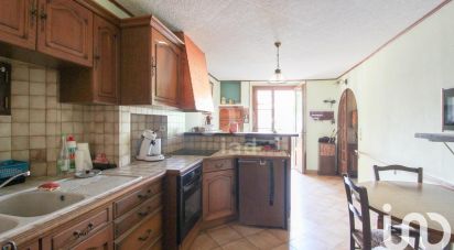 House 7 rooms of 160 m² in Saint-Izaire (12480)