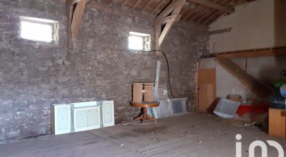 Maison 6 pièces de 110 m² à Saint-Front (43550)