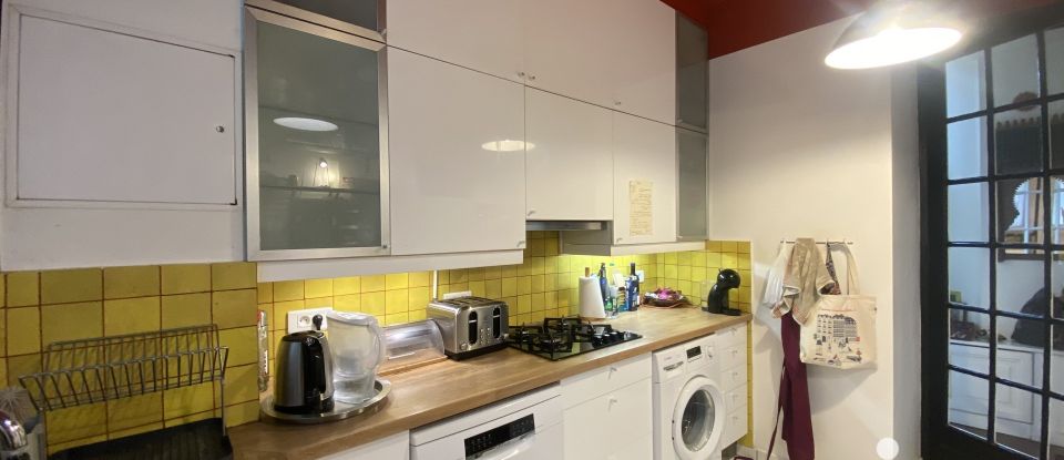 Appartement 4 pièces de 96 m² à Paris (75017)