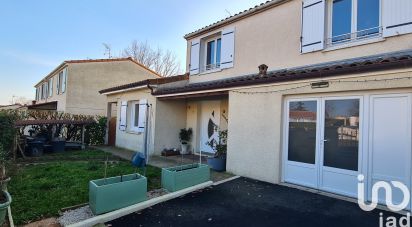 Maison 5 pièces de 115 m² à Saint-Yrieix-sur-Charente (16710)