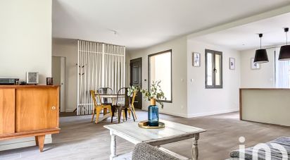 Maison 6 pièces de 115 m² à Bailly-Romainvilliers (77700)