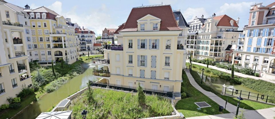 Apartment 4 rooms of 76 m² in Le Plessis-Robinson (92350)