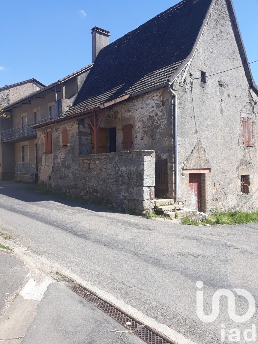 Village house 3 rooms of 80 m² in Molières (46120)